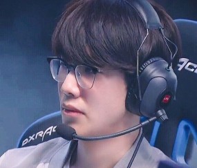 九游娱乐-TheShy赛事官方发布赛况扑朔迷离新规，TL争议不断！的简单介绍