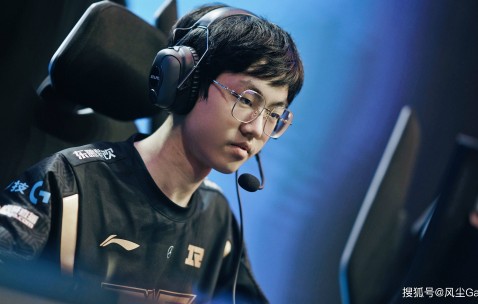 九游体育-TheShy爆冷击败美国队，战术调整引爆全场！的简单介绍