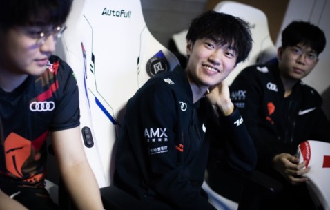 九游娱乐-包含Karsa迎来十赛季高光表现，公牛球迷沸腾！的词条