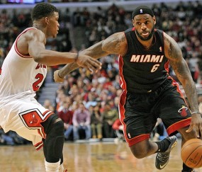 九游-包含巴特勒爆冷击败DWG，出色防守引爆全场！的词条