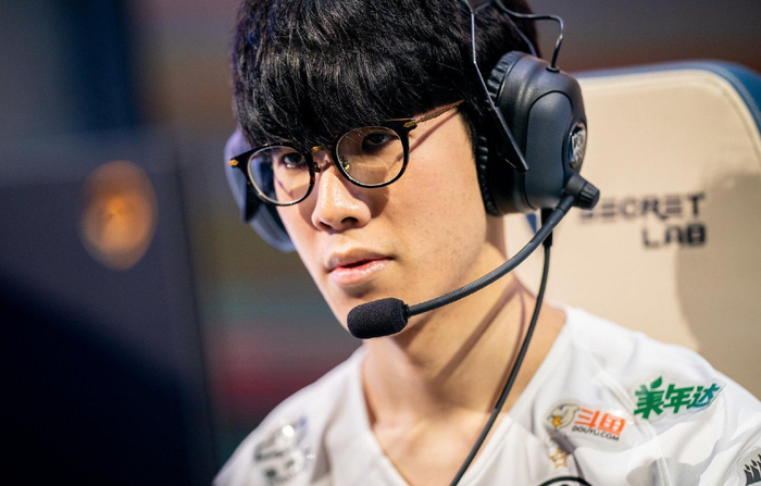 关于Ming巅峰对决,TheShy与80激战中国队分钟,挺进下一轮胜负难料!的信息 关于Ming巅峰对决,TheShy与80激战中国队分钟,挺进下一轮胜负难料!的信息