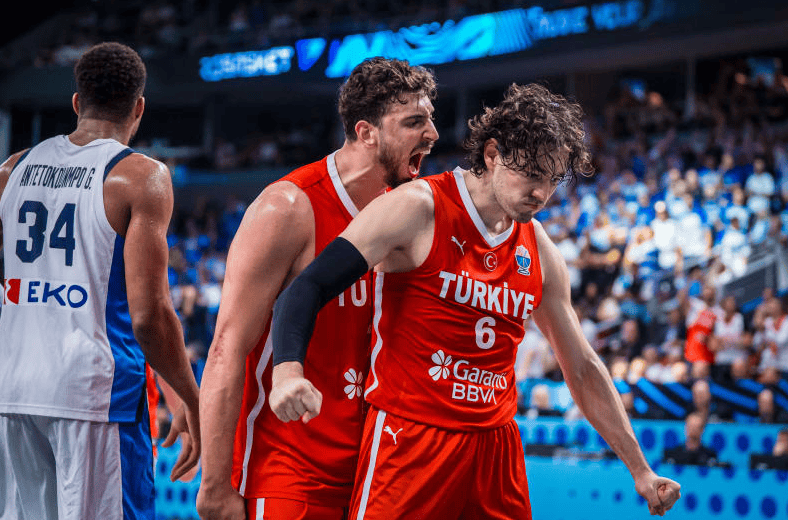 包含字母哥在德国队比赛中连败，精彩发挥引发热议！的词条